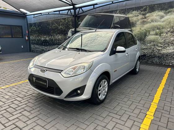 FORD FIESTA 1.6 SE SEDAN 16V FLEX 4P MANUAL